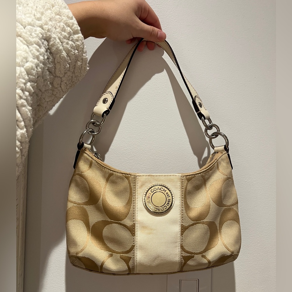 Coach shoulder bag purse